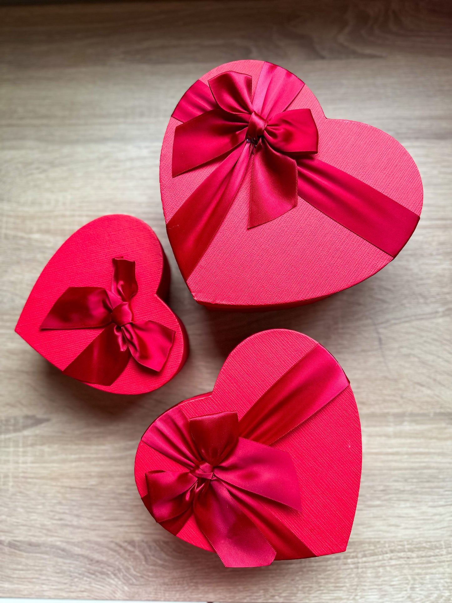 Chocolate & Artificial Roses Heart Gift Box