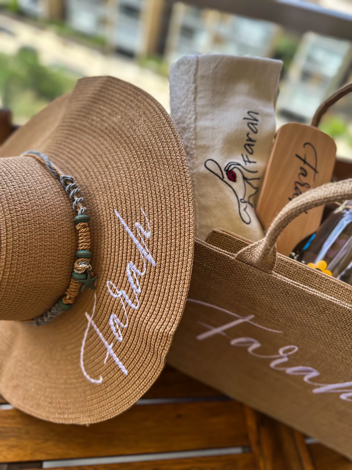 Summer Essentials Gift Set