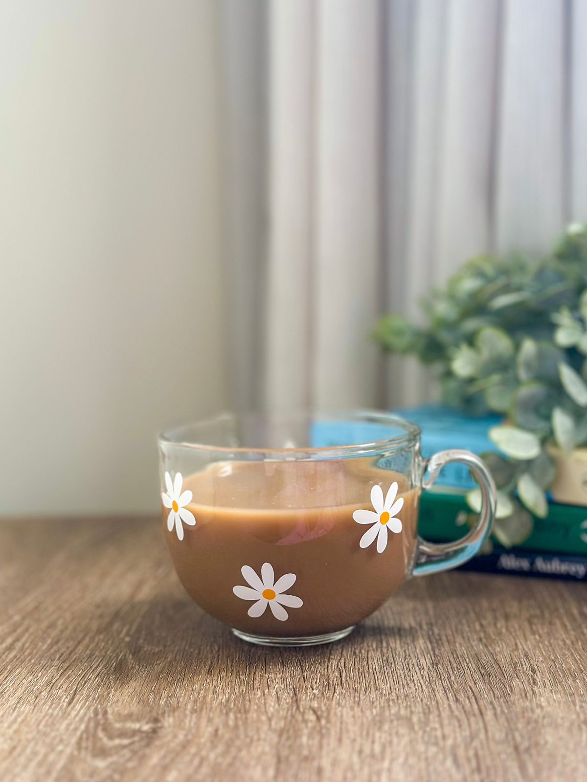 Daisies Glass Cup