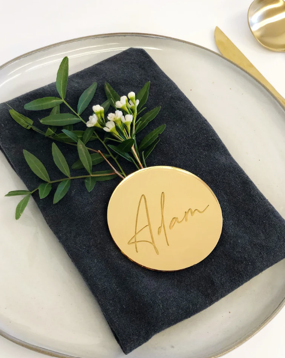 Gold Wedding Place Setting -  Round