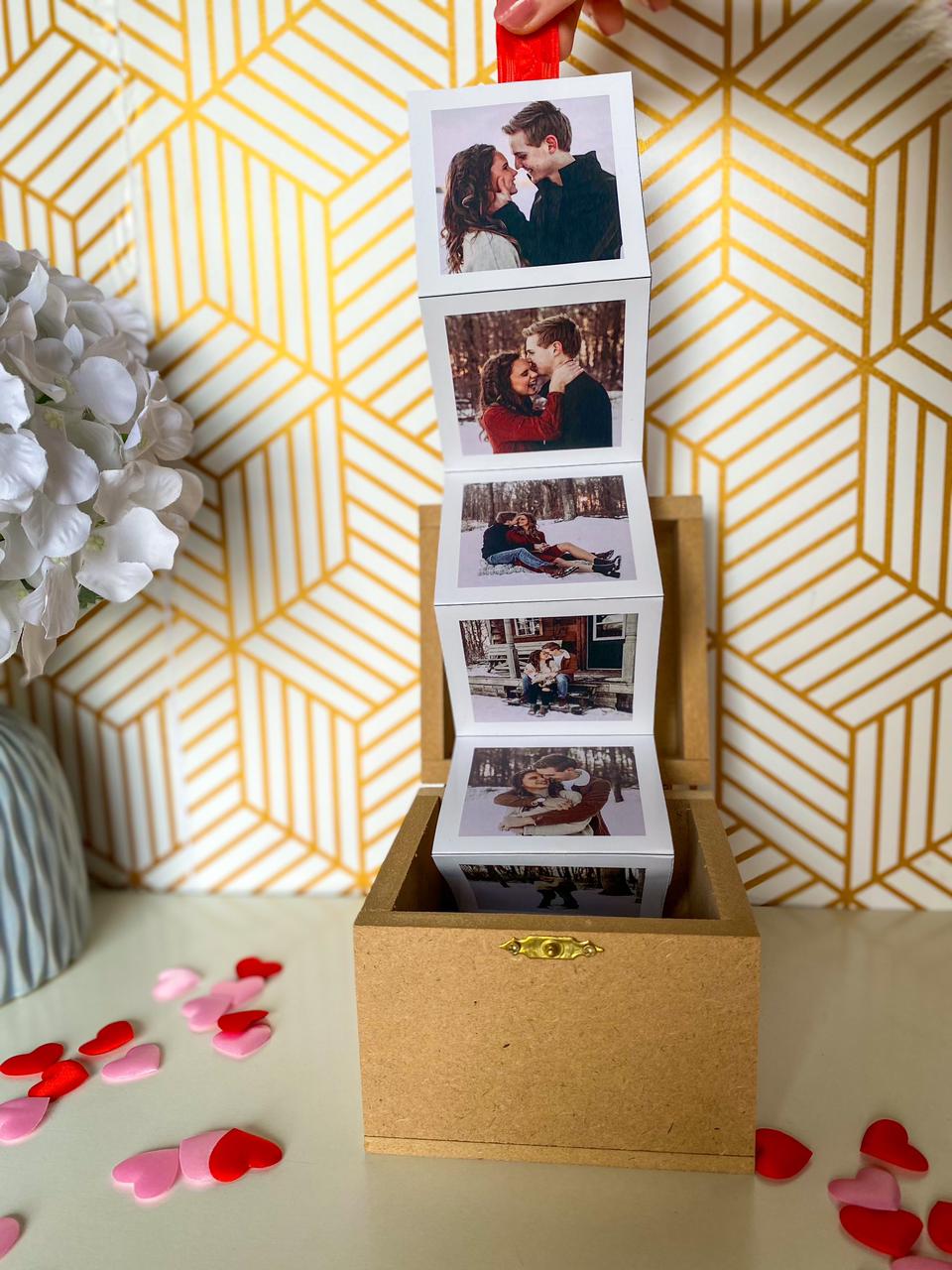 Pull Out Photo Box